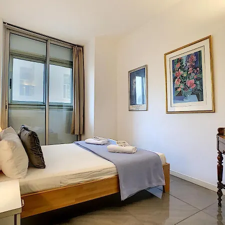 Nestor&jeeves - Royal Luxembourg - - Swimming Pool On Roof *